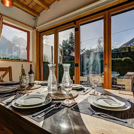 Chalet Alpins - Jacuzzi Parking